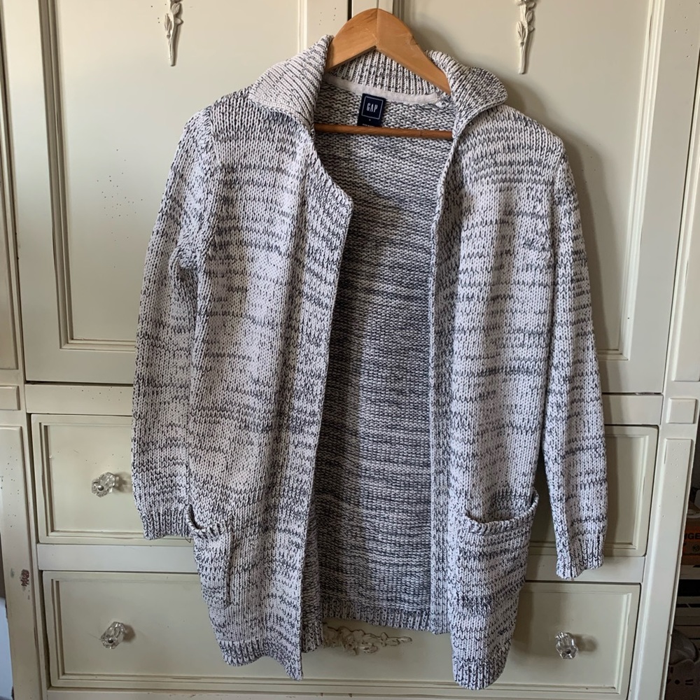 GAP knit cardigan/coat